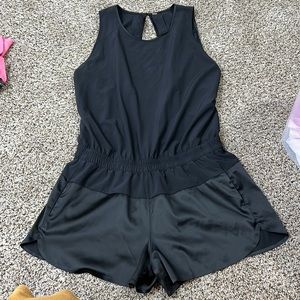 RARE 🍋 lululemon ROMPER 🍋